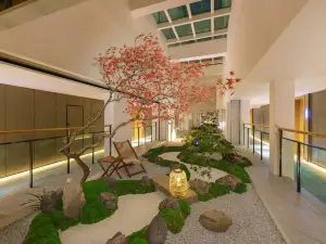 โรงแรมเวนดี การ์เดน อุรุมชี (โรงแรมสนามบินนานาชาติ ป้อมดีโว)