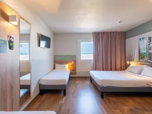 เบดแอนด์เบรกฟาสต์ โฮเต็ล มงเตลิมาร์ ซุด