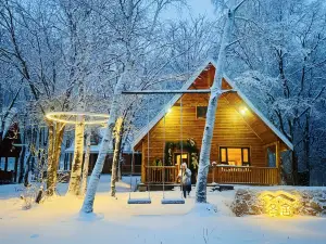 Yabuli QuShe Four seasons Private Lakefornt B&B