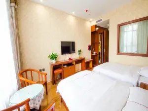 Xiyou Hotel (Korla Petrochemical Avenue)