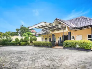 Hotel O Pekalongan Near Pasar Batik Setono Formerly Hotel Puspa Indah