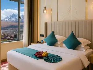 Futianhai Holiday Light Luxury Hotel