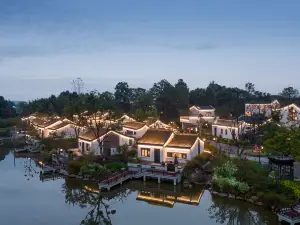 南京慢城枕松雲居