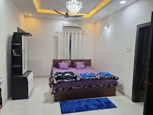 MYSA Villa, Luxurious Homestay, 2 BHK, AC, Near to Airport Bhopal