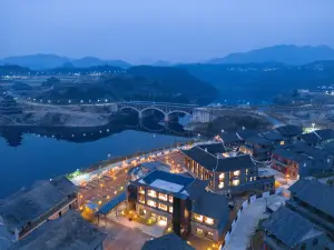 Songtao Songlu Homestay (Miao Ancient City)