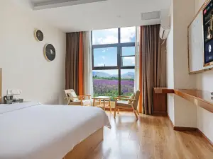 Star Trek Hotel