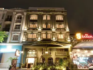 Saigon Garden Hotel (SECC Phu My Hung)