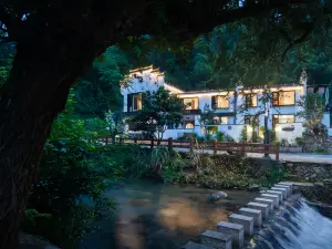 景寧山語間民宿