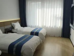 Daning Huangxing Grand Hotel