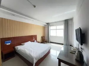 Linying Qingshuiwan Hot Spring Hotel