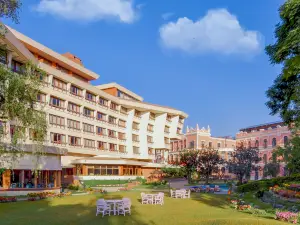 Hotel Yak & Yeti