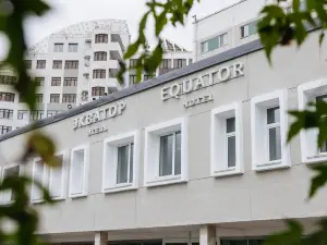 Hotel Equator