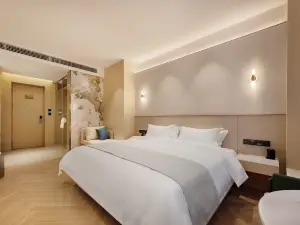 Zizhong  KaiWei Luxury Hotel