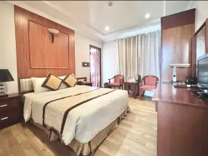 Royal Tuyen Quang Hotel