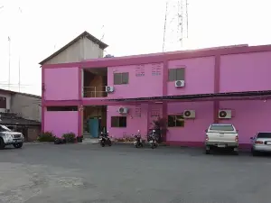 Charinsup hotel