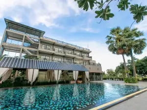 Baan Phing Phu Praew Cha-Am