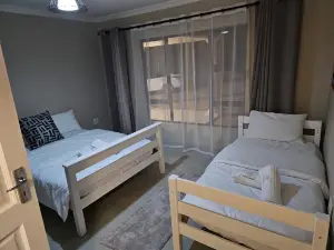 Outerspaces Farmhouse Retreat