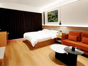 Dafang Yichuang Smart Hotel (Desheng International Trade City)