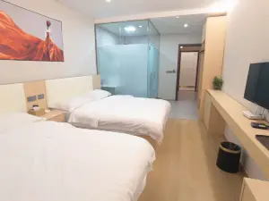 Shuifu Dongjin Business Hotel
