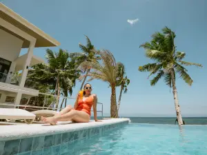 Costa Anita Seaside Resort
