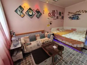 Huining Zero Distance Homestay