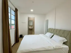Soon Tat Hotel Sdn Bhd