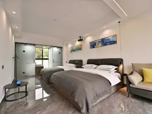 Furong Town dust outside high-end view homestay