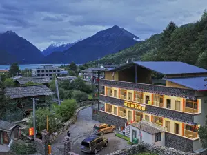 바송초 린산 부티크 홈스테이