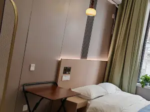 Luobei Baoquanling Shangcheng Express Hotel