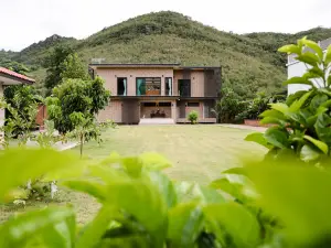 ไทเกอร์ เฮ้าส์ ริเวอร์แคว