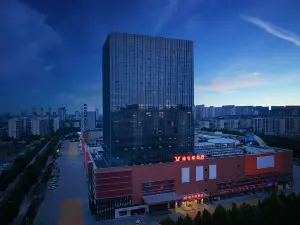 Vienna Hotel (Xiangcheng Yingbin Avenue Wanda Plaza)