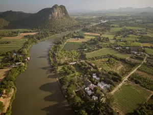 River Kwai Kiri Resort