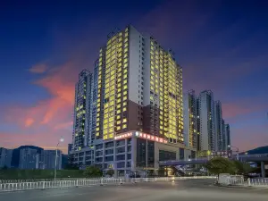 Meicheng Zhenxuan Hotel (Tongren High-speed Railway Station Branch)