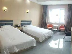 Ruoqiang Yourun Hotel