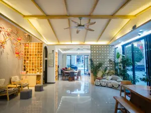 Jinliruyuan Homestay