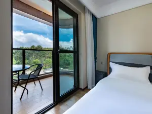 CREEK YOUTHFUL HOTEL