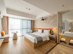 Wencheng Apartment (Ningbo Yuyao Railway Station Huaren Wucaicheng)