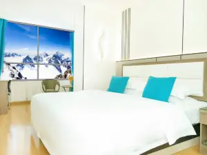 Homeinn Pebble Hotel (Fukang Old Bus Station)
