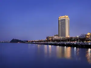 크라운 플라자 전지앙