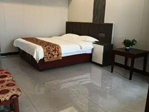 Junshan Songzhumei Hotel