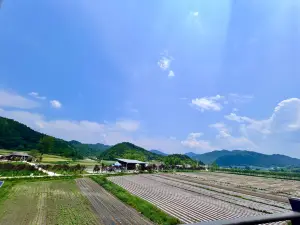 Taibai Wangaoshan Gun Wenquan Sitang Shanjing Meixue Dujia Minsu Jiudian (Aoshan Dujiaqu)