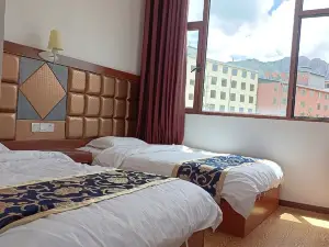Luqu Langmusi Sangna Hotel