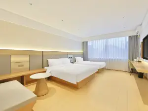 Xitang Hotel (Hunchun Port Avenue)