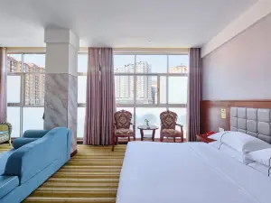 Wanyuan Langqiao Hotel