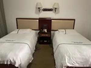 Junxiang Business Hotel (Pingdingshan Renmin Road)
