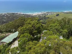 Beacon Point Ocean View Villas