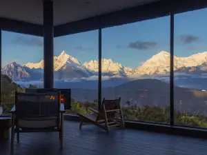 Promise of the snow mountain