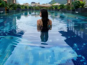 야안 이자이 류쥐 호텔 (고속철도역 지점)