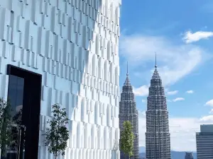 Platinum 2 KLCC by DM