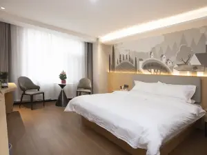 Ruyang Junyi Sunshine Hotel